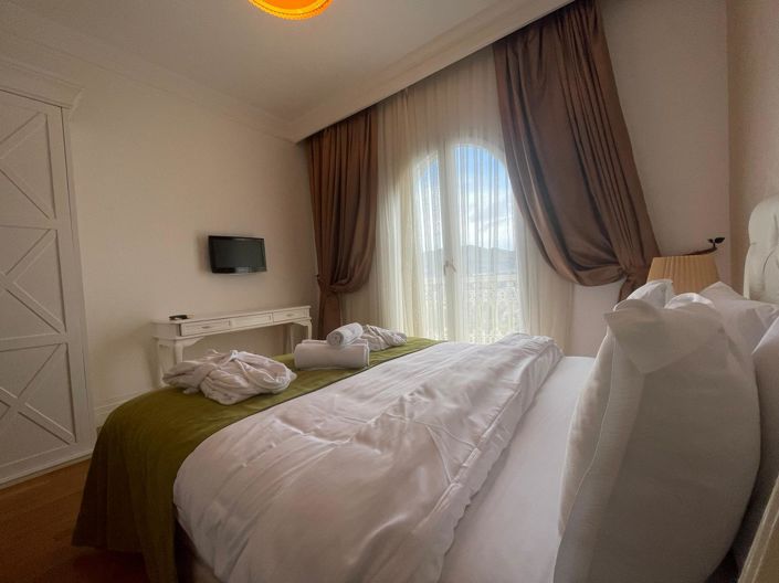 Image No.17-2 Bed Apartment for sale