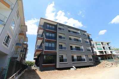 Exterior 3