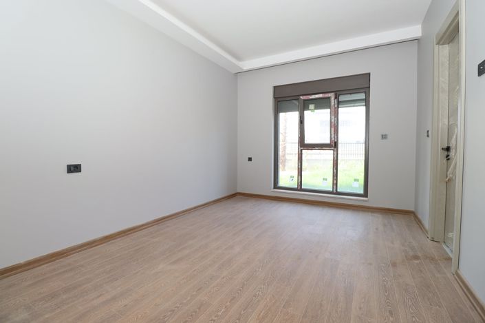 Image No.28-2 Bed Apartment for sale