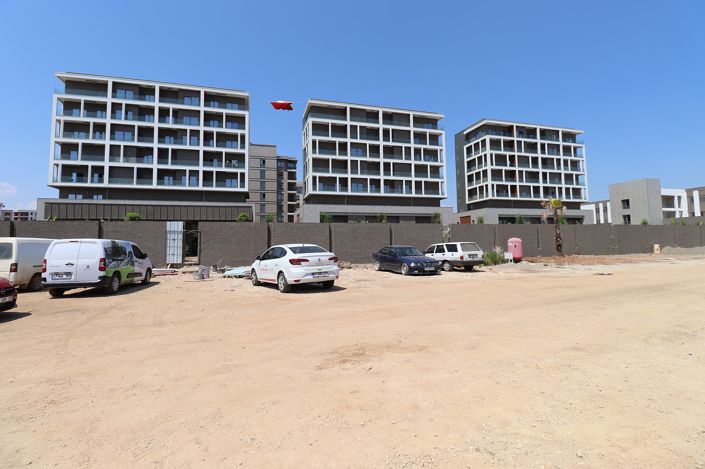 Image No.12-2 Bed Apartment for sale