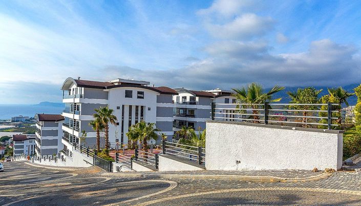 Image No.10-3 Bed Apartment for sale