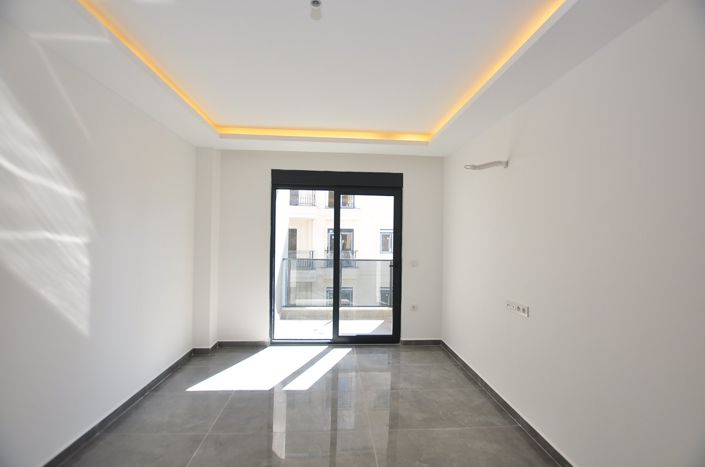 Image No.17-2 Bed Apartment for sale