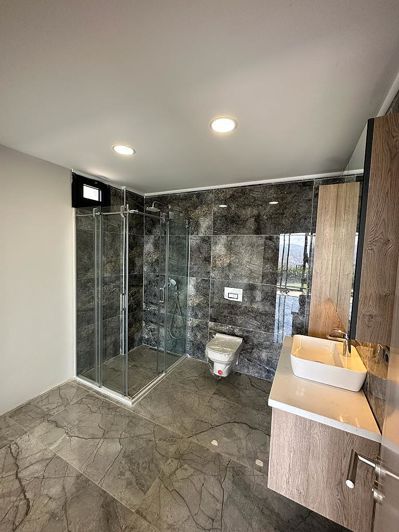 Image No.37-3 Bed Apartment for sale