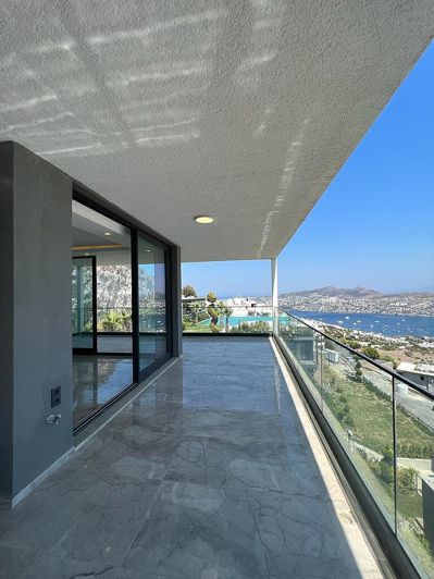 Image No.42-3 Bed Apartment for sale