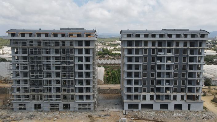 Image No.42-5 Bed Apartment for sale