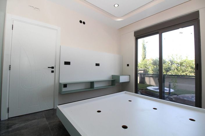 Image No.47-1 Bed Apartment for sale