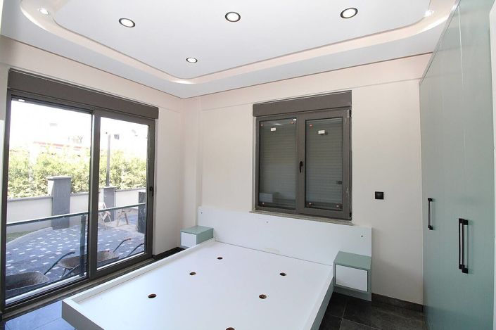 Image No.52-1 Bed Apartment for sale