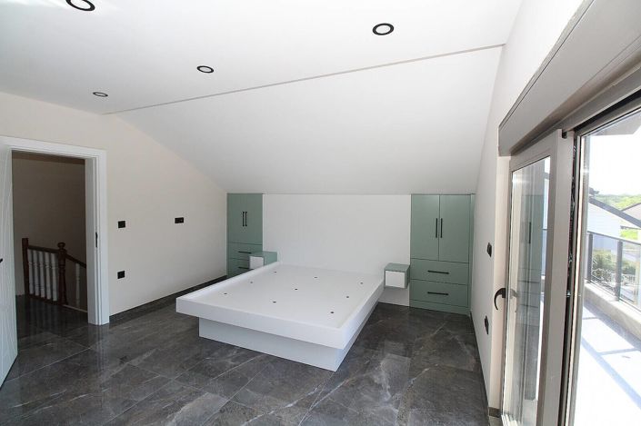 Image No.45-3 Bed Apartment for sale