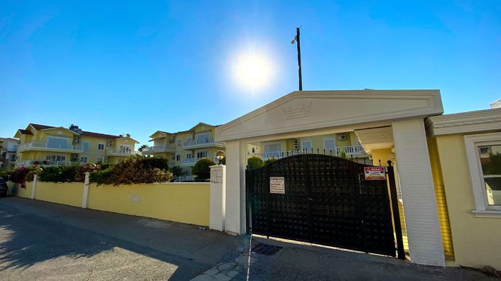 Image No.10-3 Bed Apartment for sale