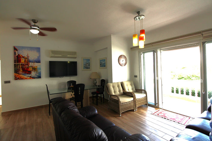 Image No.12-3 Bed Apartment for sale