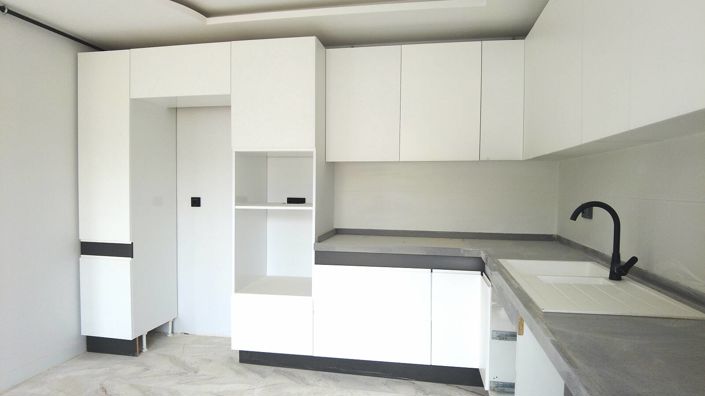 Image No.18-4 Bed Apartment for sale