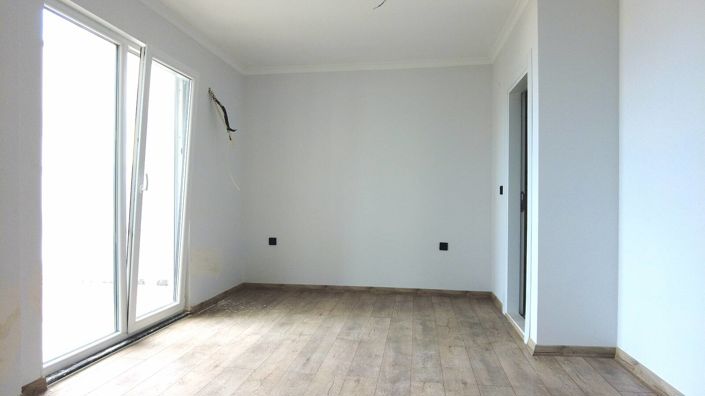 Image No.24-4 Bed Apartment for sale