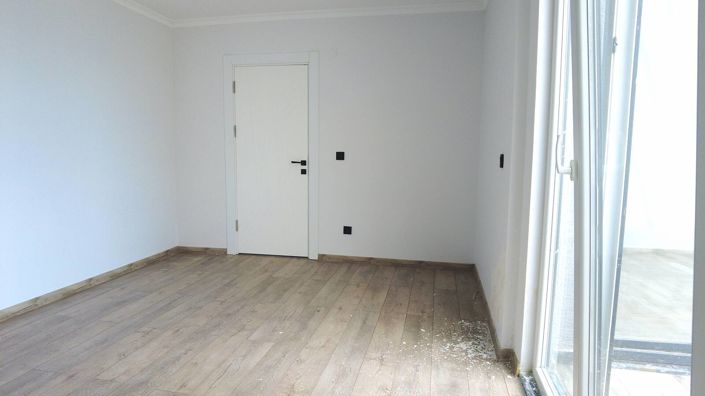 Image No.26-4 Bed Apartment for sale