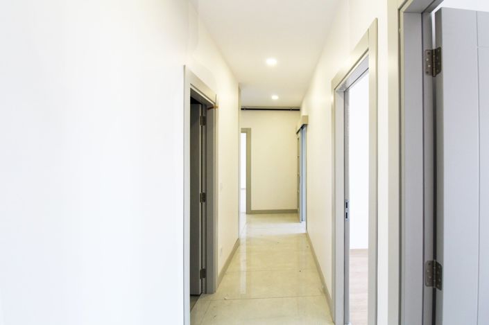 Image No.26-3 Bed Apartment for sale