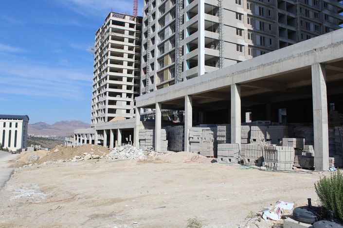 Image No.4-4 Bed Apartment for sale