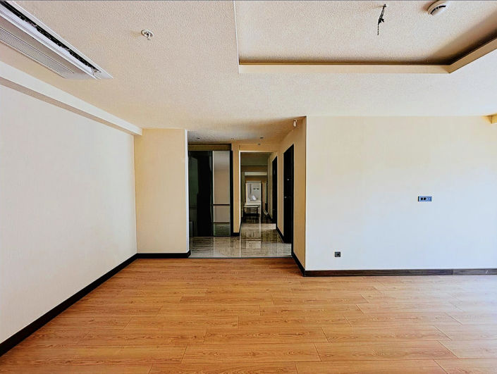 Image No.28-4 Bed Apartment for sale