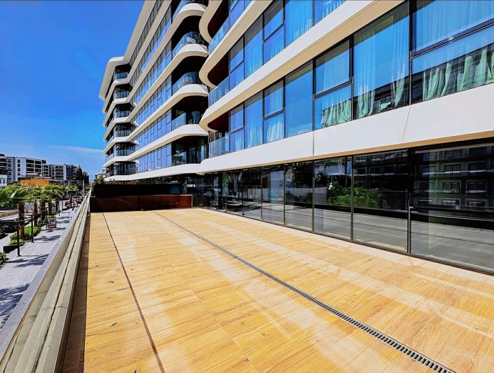 Image No.20-5 Bed Apartment for sale