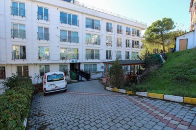 Exterior 3