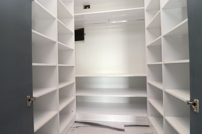 Image No.29-4 Bed Apartment for sale