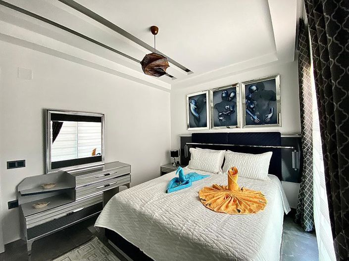 Image No.33-2 Bed Apartment for sale