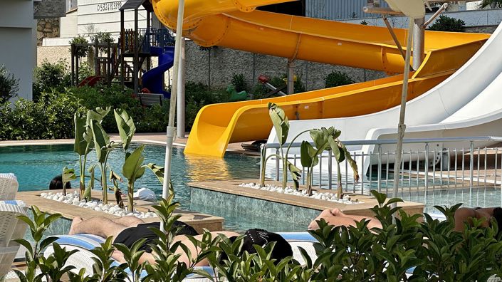 Image No.12-4 Bed Apartment for sale