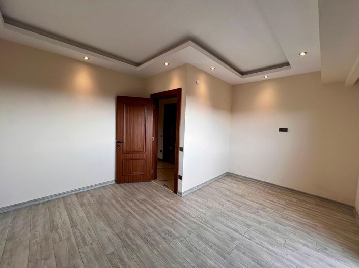 Image No.27-2 Bed Apartment for sale