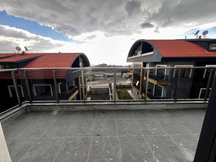 Image No.34-2 Bed Apartment for sale