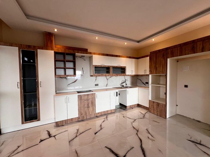 Image No.24-3 Bed Apartment for sale