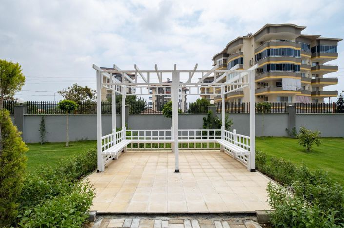 Image No.9-4 Bed Apartment for sale