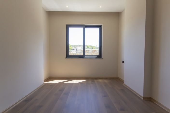 Image No.19-1 Bed Apartment for sale