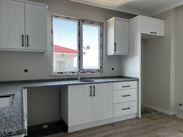 Image No.11-3 Bed Apartment for sale