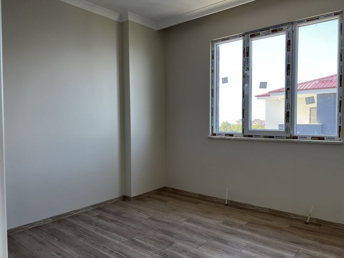 Image No.20-3 Bed Apartment for sale