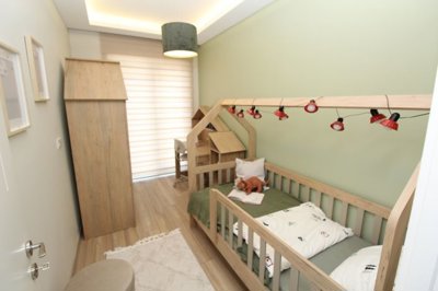 Interior 7