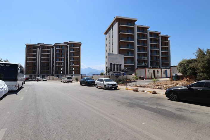 Image No.26-4 Bed Apartment for sale