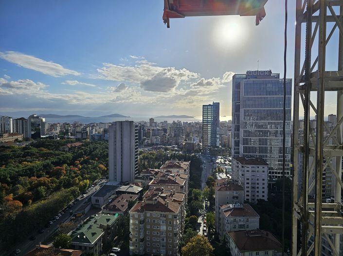 Image No.23-4 Bed Apartment for sale