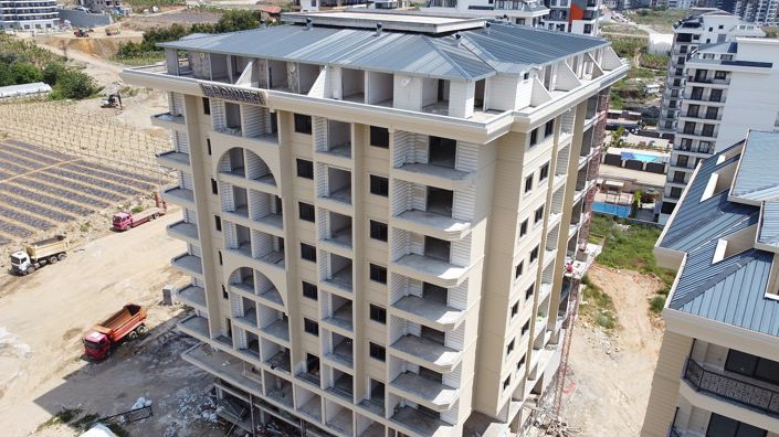 Image No.18-3 Bed Commercial for sale