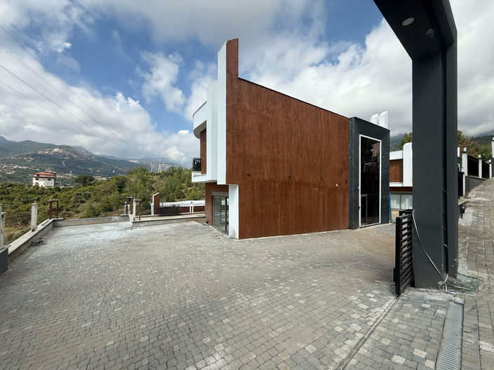 Image No.6-4 Bed House/Villa for sale