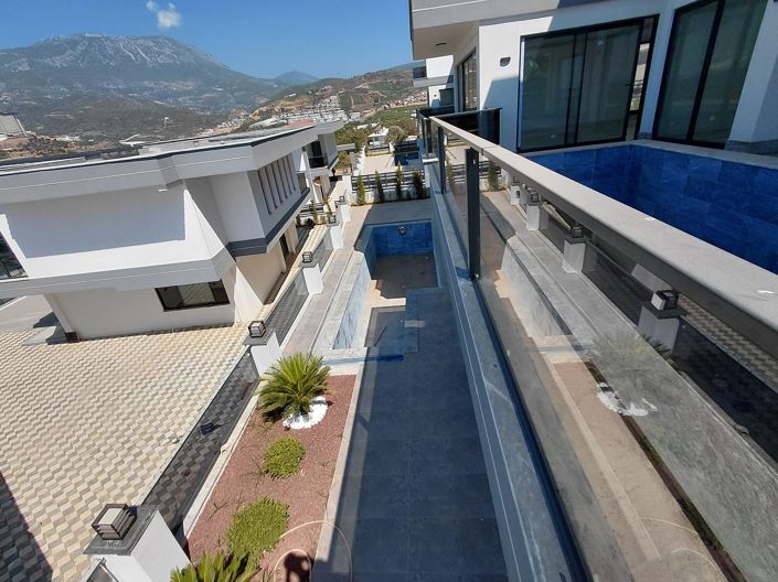 Image No.7-4 Bed House/Villa for sale