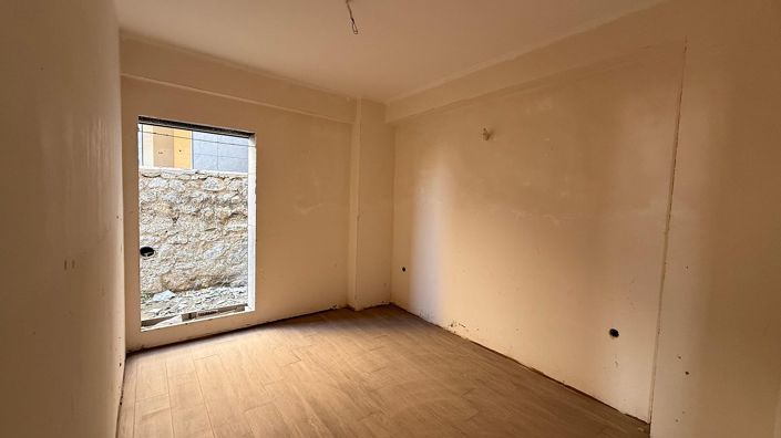 Image No.55-3 Bed Apartment for sale