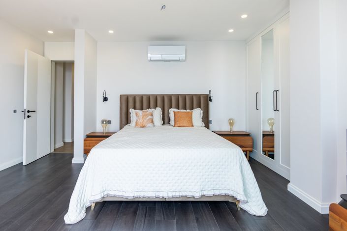 Image No.22-4 Bed Apartment for sale