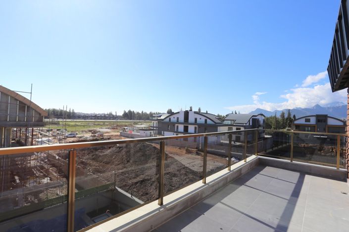 Image No.20-4 Bed House/Villa for sale