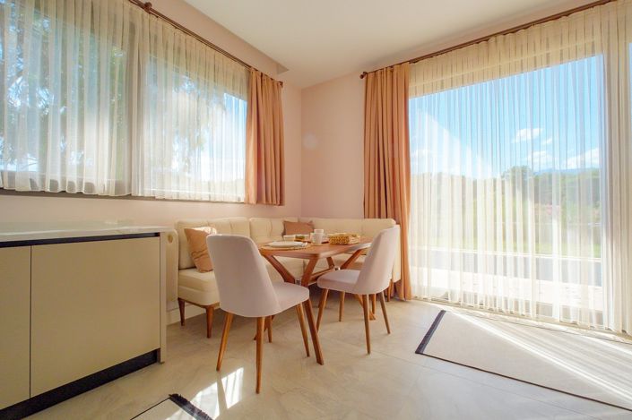 Image No.19-4 Bed House/Villa for sale