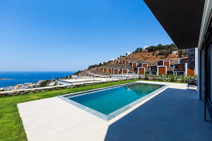 Image No.2-4 Bed House/Villa for sale