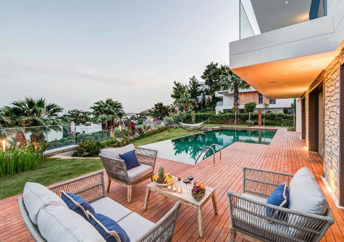 Image No.5-5 Bed House/Villa for sale