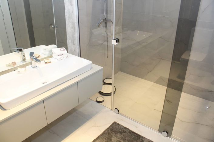 Image No.39-5 Bed Apartment for sale