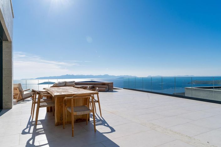 Image No.2-Maison / Villa de 5 chambres à vendre à Gumusluk