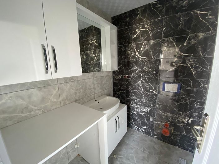 Image No.25-1 Bed Apartment for sale