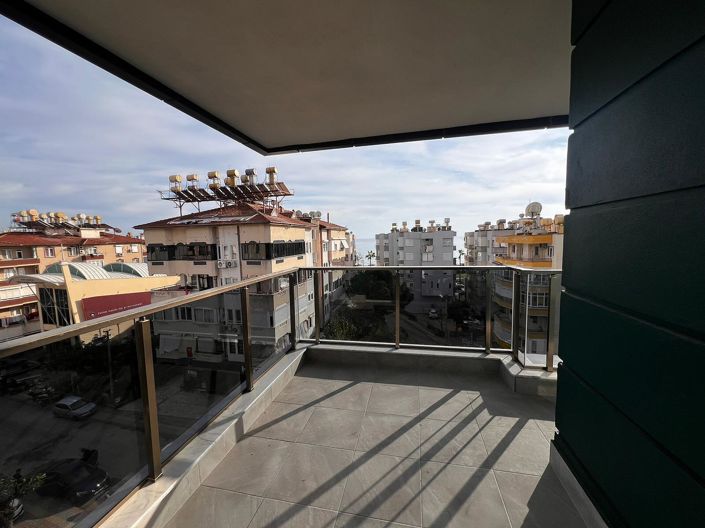 Image No.18-2 Bed Apartment for sale