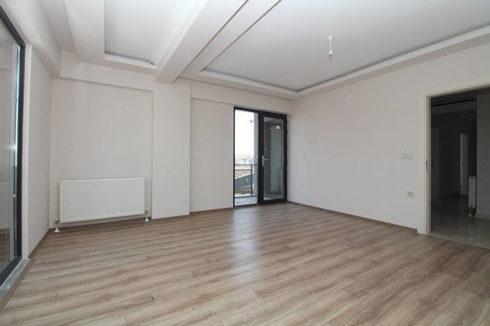 Image No.6-3 Bed Apartment for sale