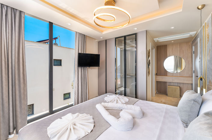 Image No.42-4 Bed House/Villa for sale